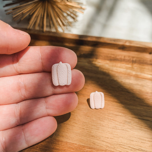 Textured Pumpkin Studs (Multiple Colors)